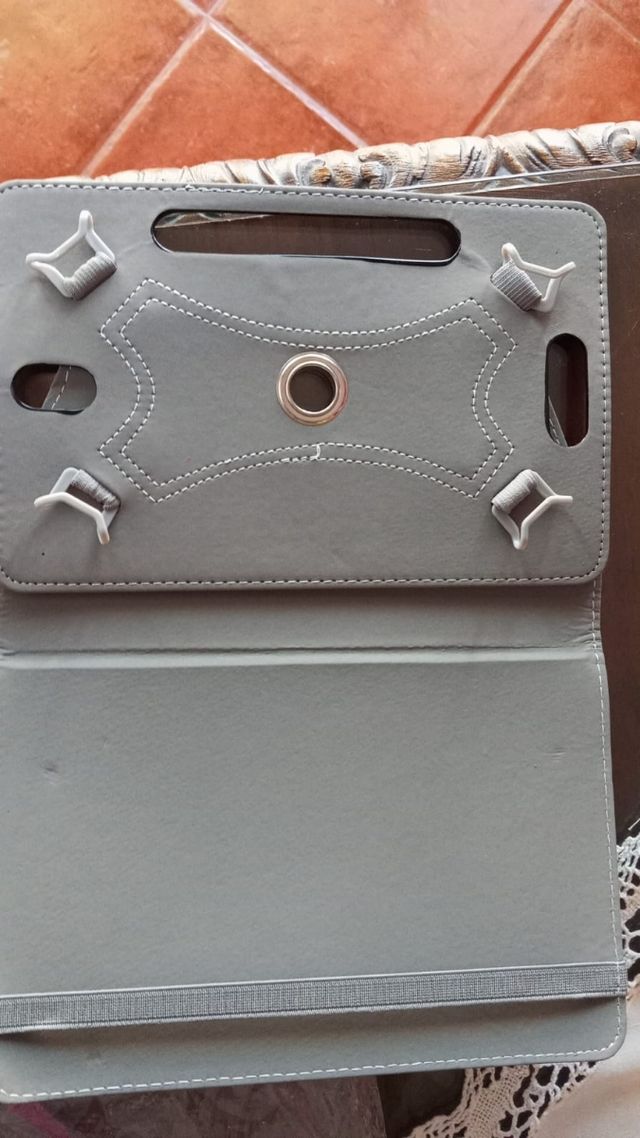 Funda tablet 9" negra