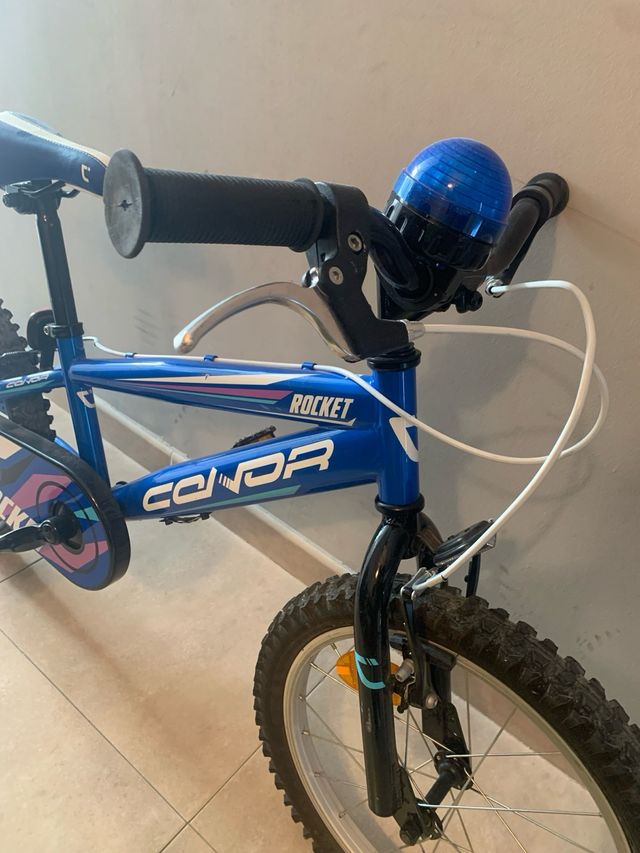 Bicicleta Conor Rocket 18" azul