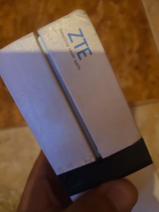 ZTE Blade V220 - móvil plata
