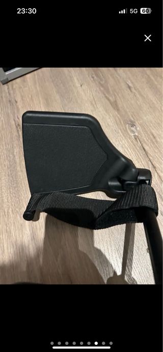 se vende reposapies para silla de ruedas