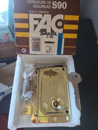 Cerradura seguridad FAC S90 dorada