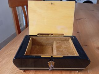 Carillon portagioie intarsiato