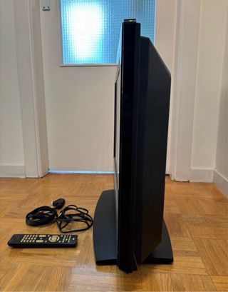 TV Philips 20" negra