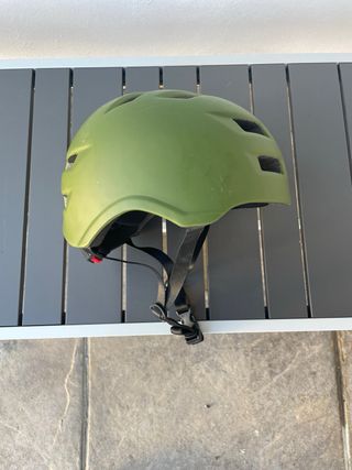 Casco bicicleta, monopatín, patinete