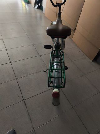 Bicicleta mediana restaurada