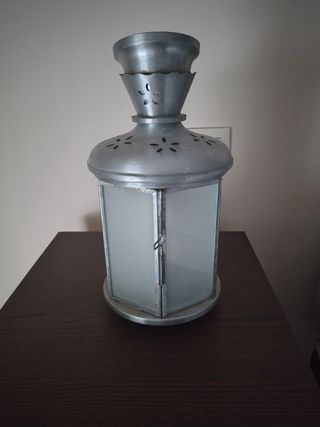 2 Lamparas de techo, farol, metal plata. 