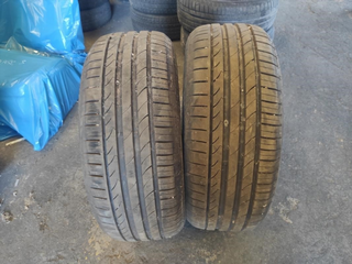 juego de 2 neumáticos 255/55R18.