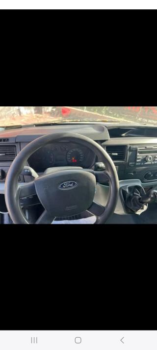 Ford Transit 2011
