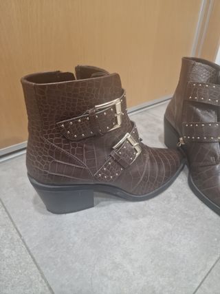 Botines de cuero