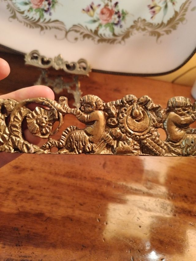 Fregio in bronzo, stile antico