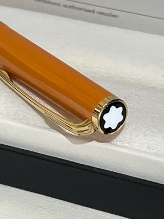 Montblanc penna arancione rara