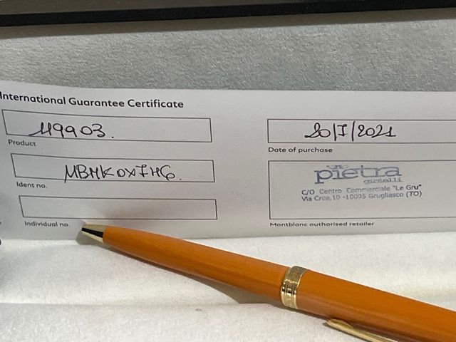 Montblanc penna arancione rara