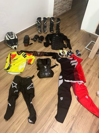 Equip. Motocross niño