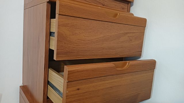 Cabecero y mesillas madera