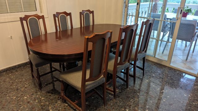 Mesa comedor + 6 sillas madera