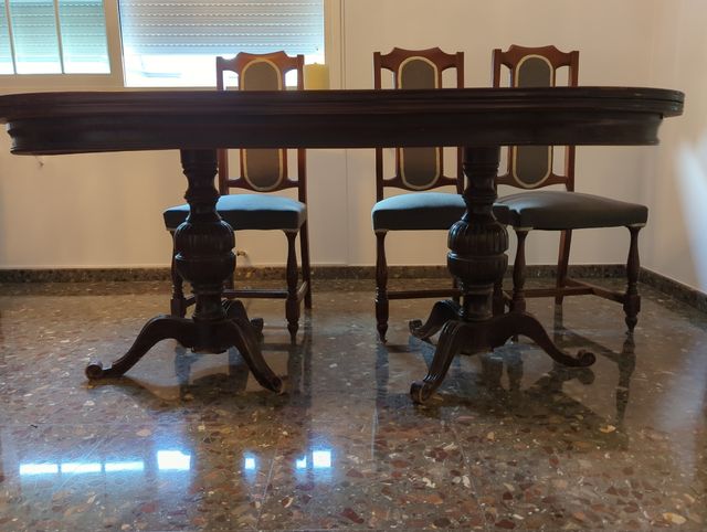 Mesa comedor + 6 sillas madera