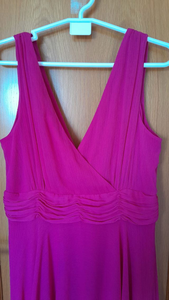 Vestido evento/novia largo rosa fluido con capa