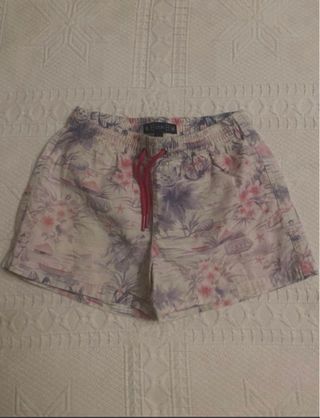 Lote 2 bañadores niño