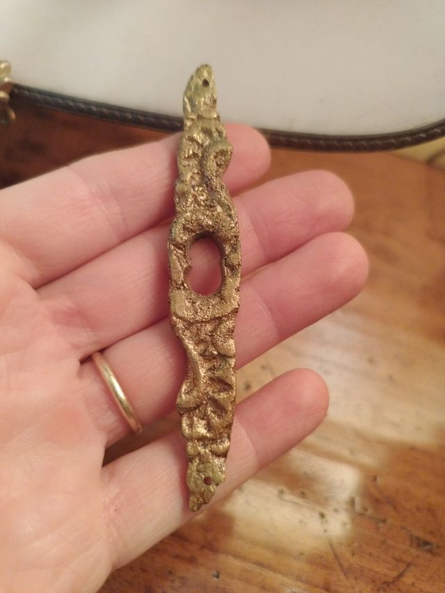 Fregio bronzo antico Regalo chiave