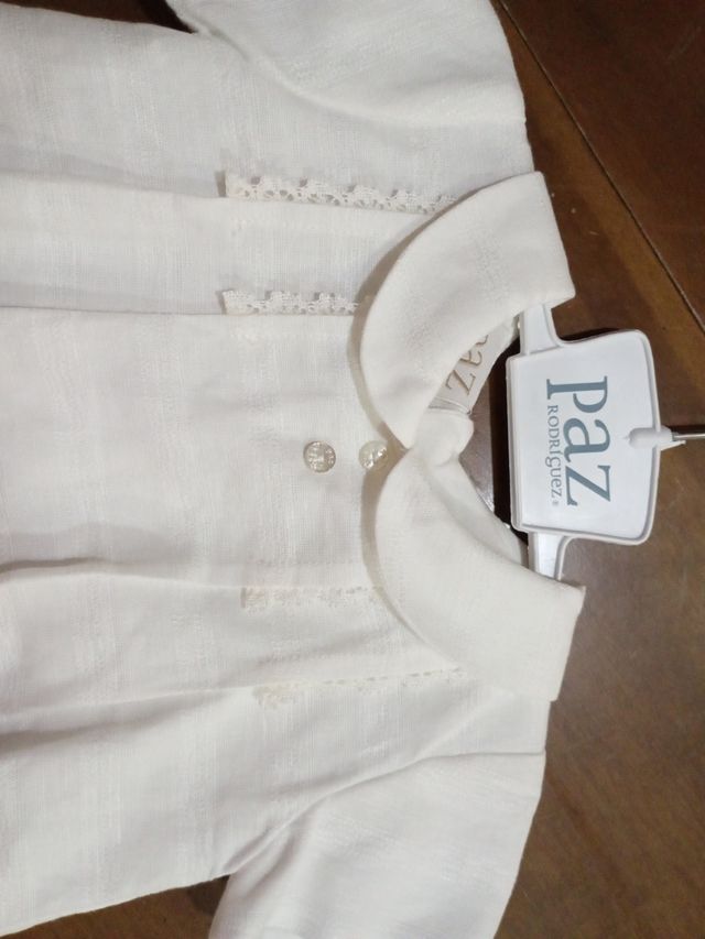 Pelele talla 6m, crudo, marca Paz Rodríguez, nuevo