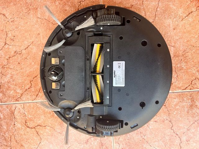 Robot aspirapolvere Eureka