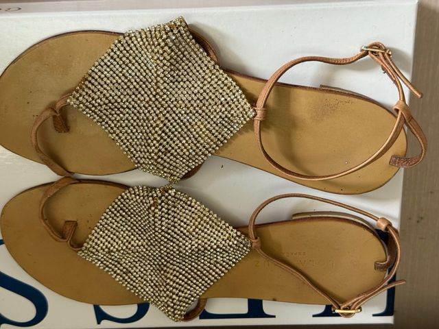 Sandalias doradas rejilla talla 36