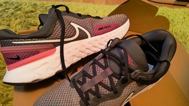 Zapatillas Nike React Miler 3 Gris