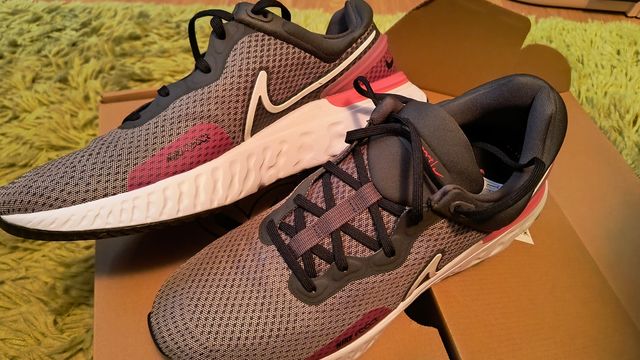 Zapatillas Nike React Miler 3 Gris