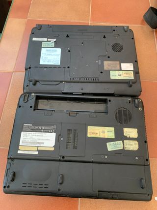 2 Portátiles Toshiba 