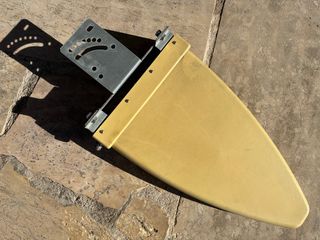 Antenna logperiodica 4G+/3G/2G e LORA. 