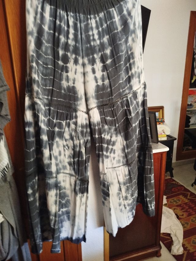 Blusón y pantalón lino blanco-gris