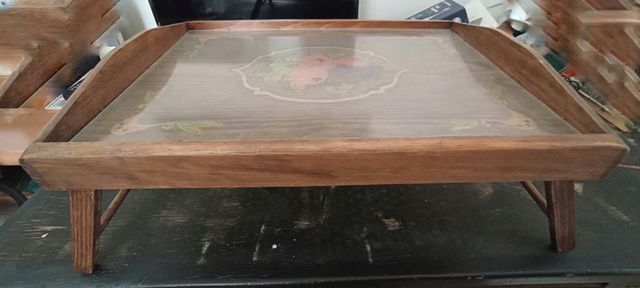 Bandeja de cama artesana decorada: Frutas (OB38)