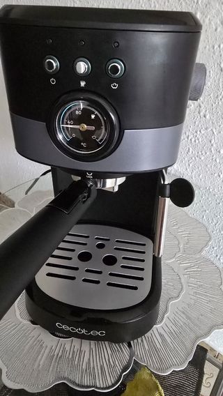 Cafetera Espresso Cecotec 20 bares