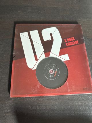 U2 A Rock Crusade DVD+Libro