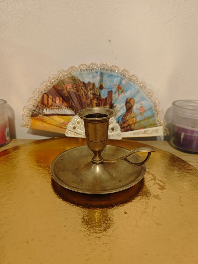 Portavelas vintage metal laton