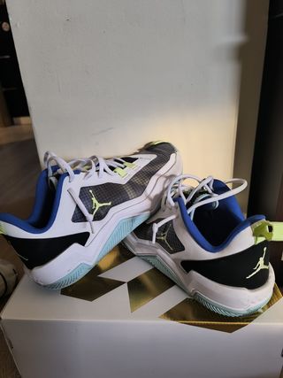 Zapatillas Nike Air Jordan One Take - Azul y Blanc