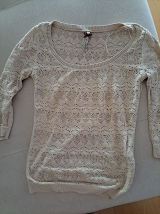 Blusa beige media manga