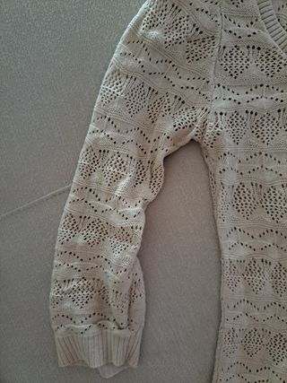 Blusa beige media manga