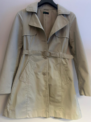 Gabardina beige Benetton