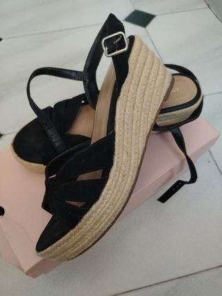 Sandalias Cuñas negras Anna Field