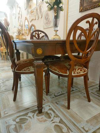 Tavolo e 4 sedie legno