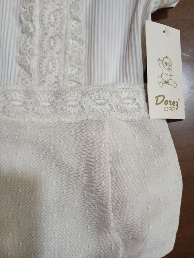 Conjunto bebé Dorez 12m crudo, nuevo