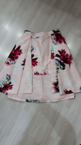 Falda Coast floral rosa