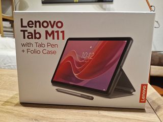 Tablet Lenovo + Lapiz táctil 