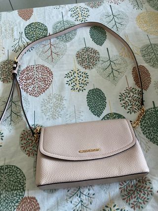 Bolso bandolera Michael Kors rosa