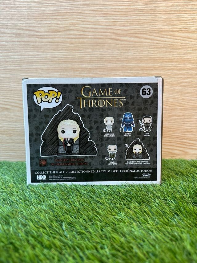 Funko Pop Daenerys Targaryen Juego de Tronos y azu