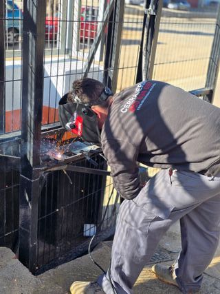 Carpintero metálico / reparaciones