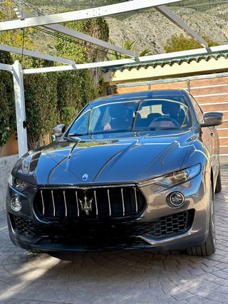 Maserati Levante 2016