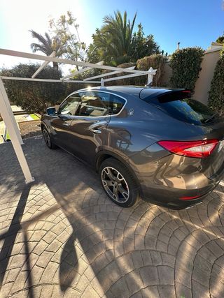Maserati Levante 2016