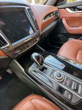 Maserati Levante 2016